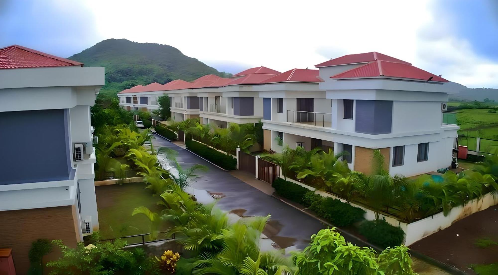 Mizzle Exotica Lonavala Appartement Buitenkant foto